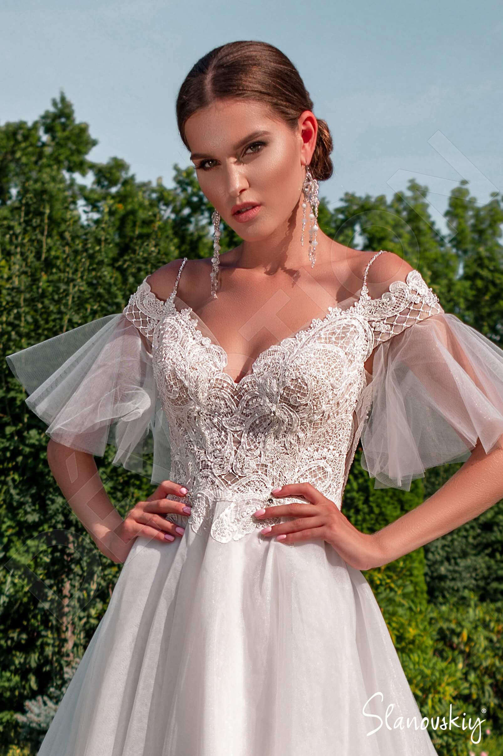Afsha A-line Off-shoulder/Drop shoulders Ivory Milk Wedding dress