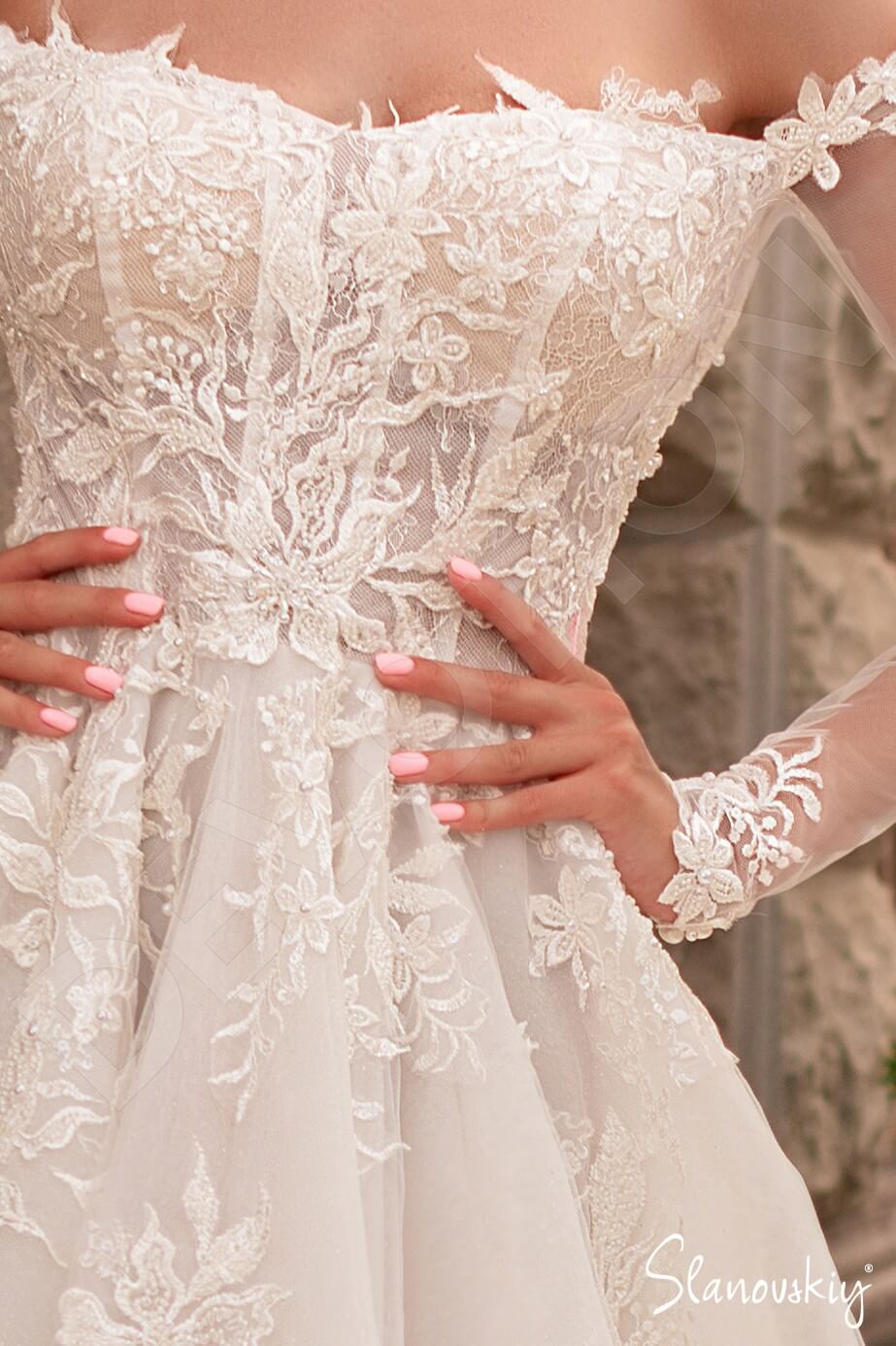 Alienor A-line Off-shoulder/Drop shoulders Ivory Milk Wedding dress