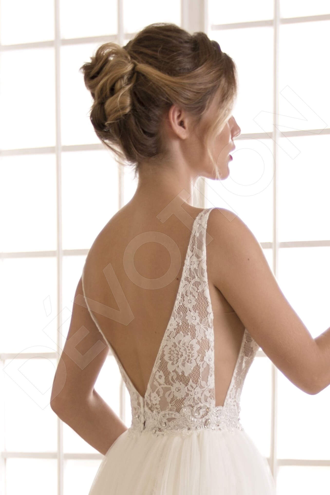 Berenice Open back A-line Sleeveless Wedding Dress 7