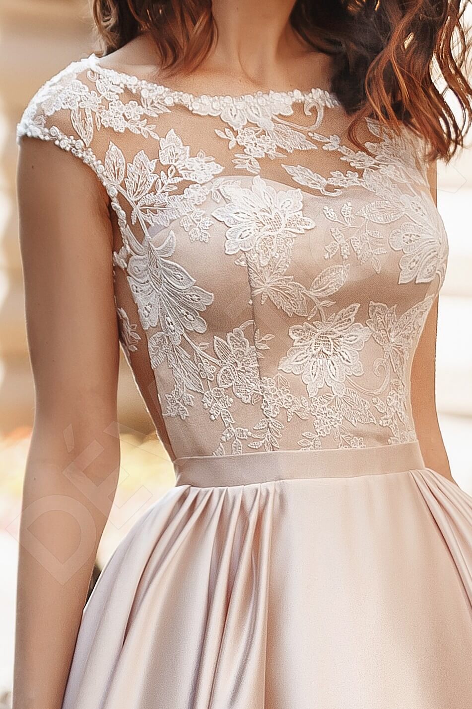 Arianda Full back A-line Short/ Cap sleeve Wedding Dress 3