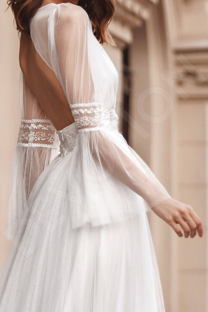 Arinella Open back A-line Long sleeve Wedding Dress 4