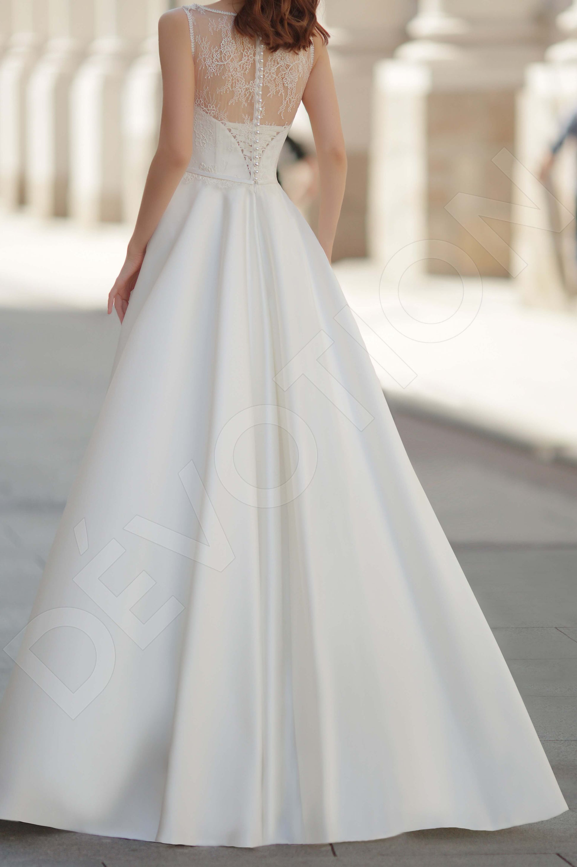 Dora A-line Scoop Ivory Wedding dress