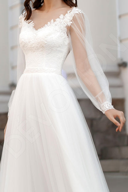 Annoris Full back A-line Long sleeve Wedding Dress 2