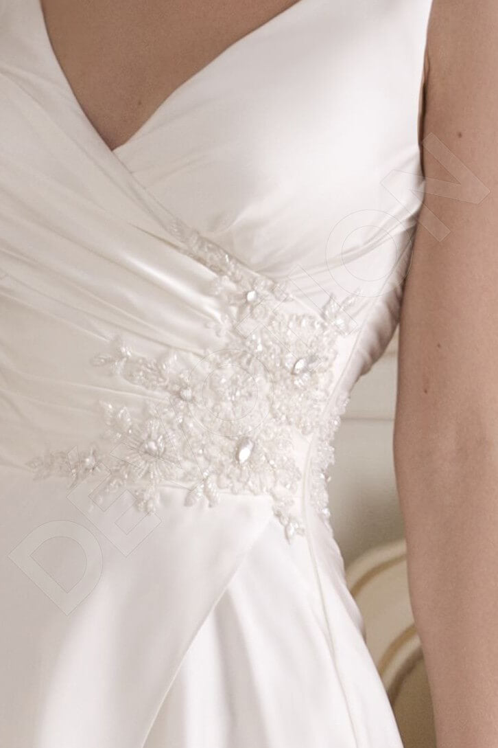 Gusta Criss cross back A-line Straps Wedding Dress 6