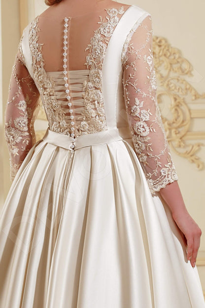 Izabella Full back A-line 3/4 sleeve Wedding Dress 3