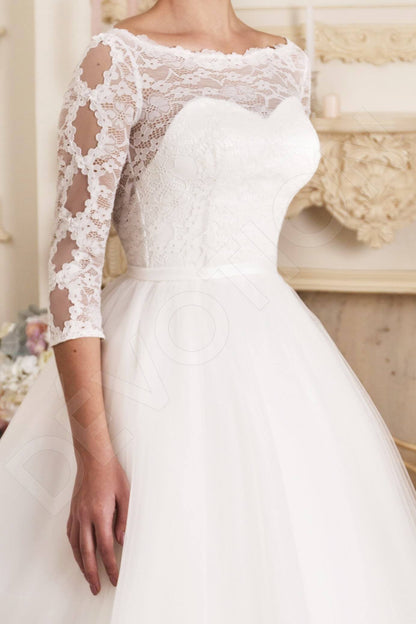Trissy Open back Princess/Ball Gown 3/4 sleeve Wedding Dress 2