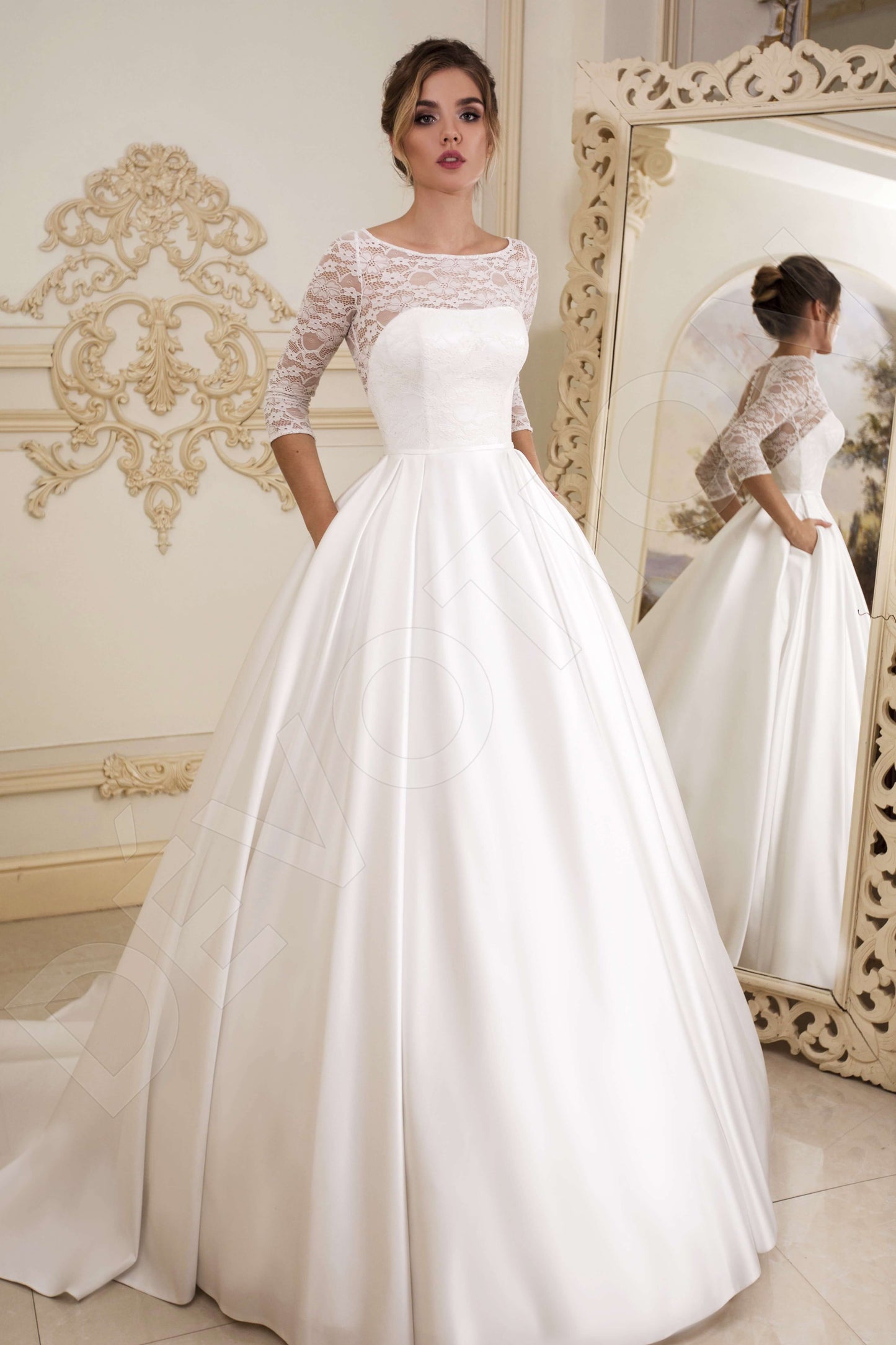 Cassey Full back A-line 3/4 sleeve Wedding Dress Front