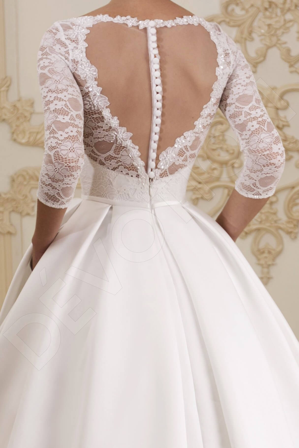 Cassey Full back A-line 3/4 sleeve Wedding Dress 3