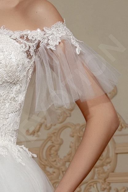 Cathleen Full back A-line Short/ Cap sleeve Wedding Dress 6