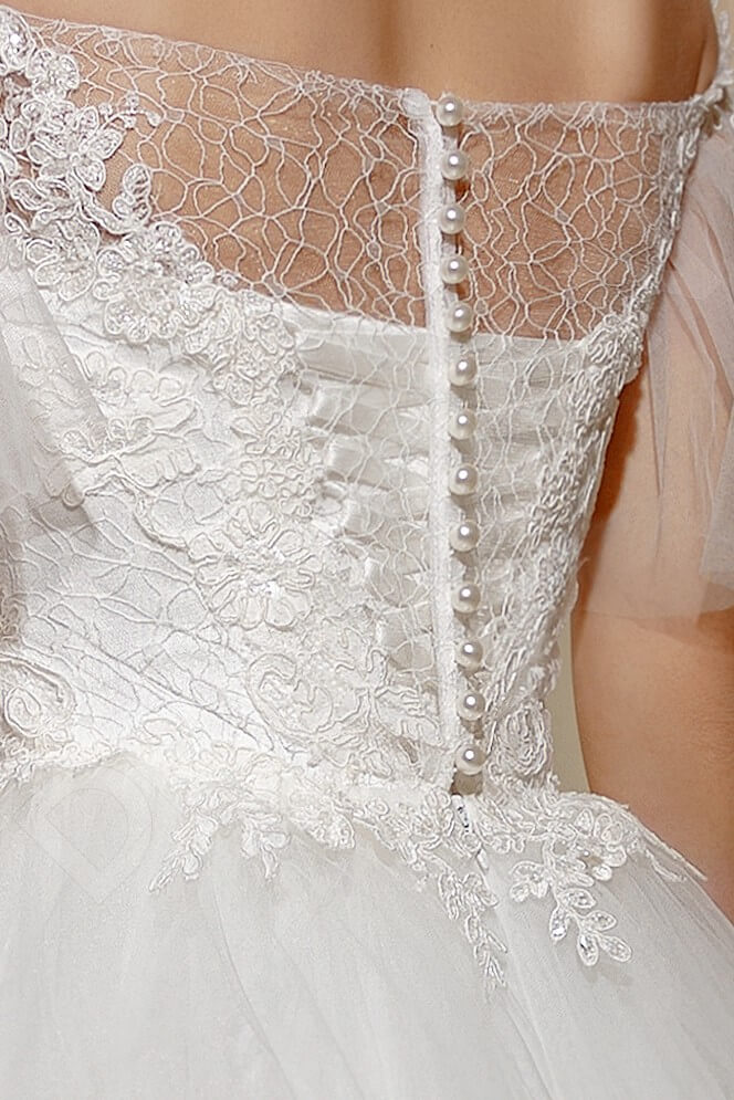 Cathleen Full back A-line Short/ Cap sleeve Wedding Dress 7