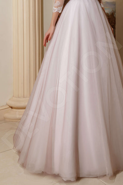 Zalinne Full back A-line 3/4 sleeve Wedding Dress 4