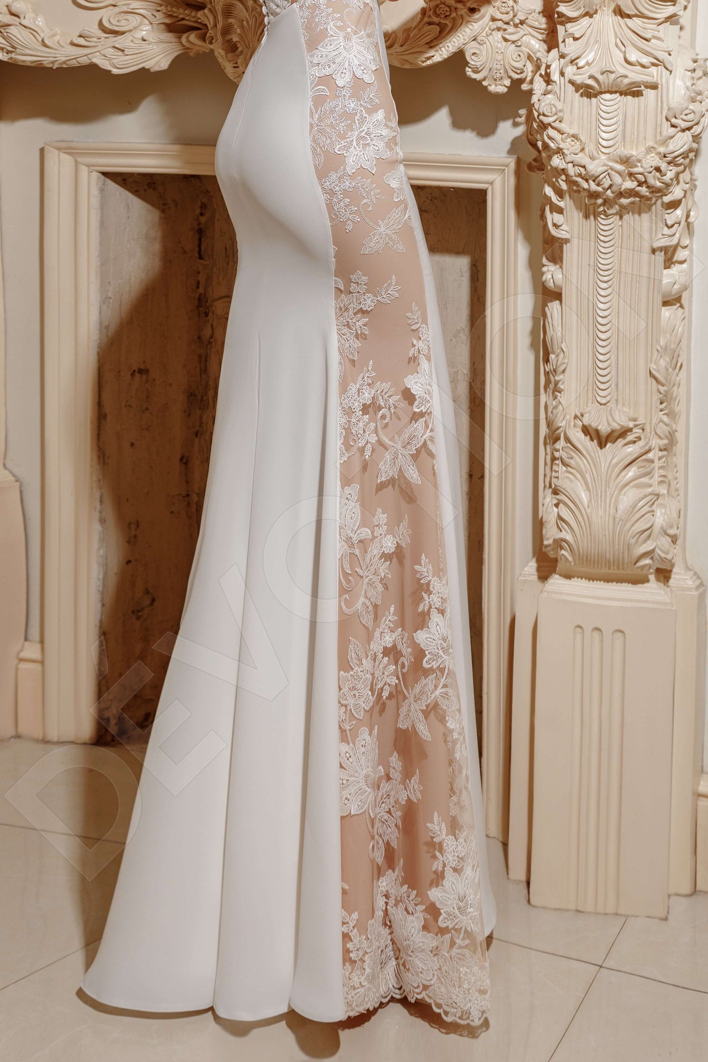 Yamilia Full back Sheath/Column Sleeveless Wedding Dress 7