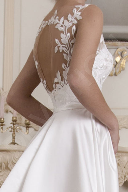 Dolores Full back A-line Sleeveless Wedding Dress 4
