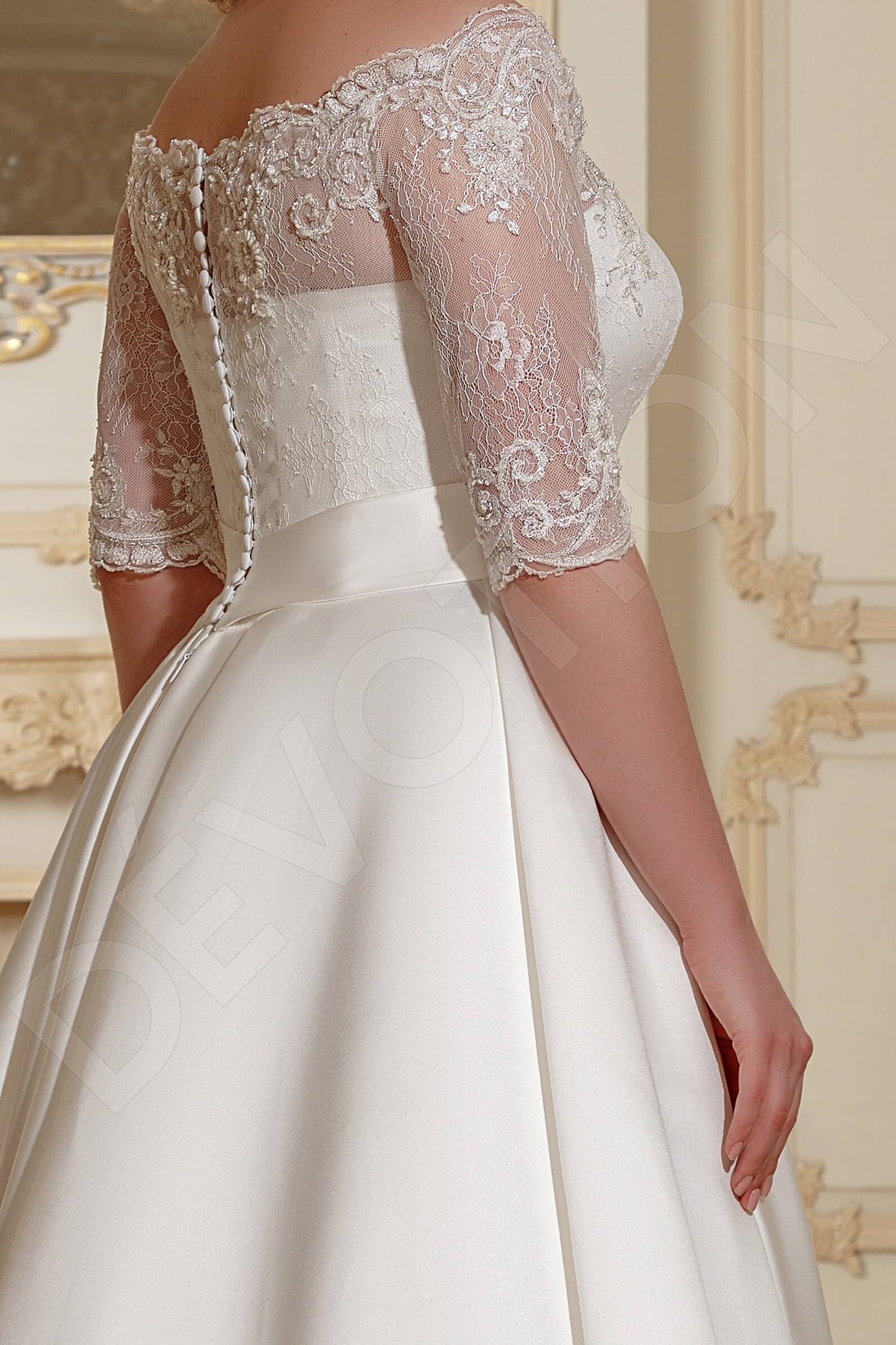 Lallie Full back A-line Half sleeve Wedding Dress 3