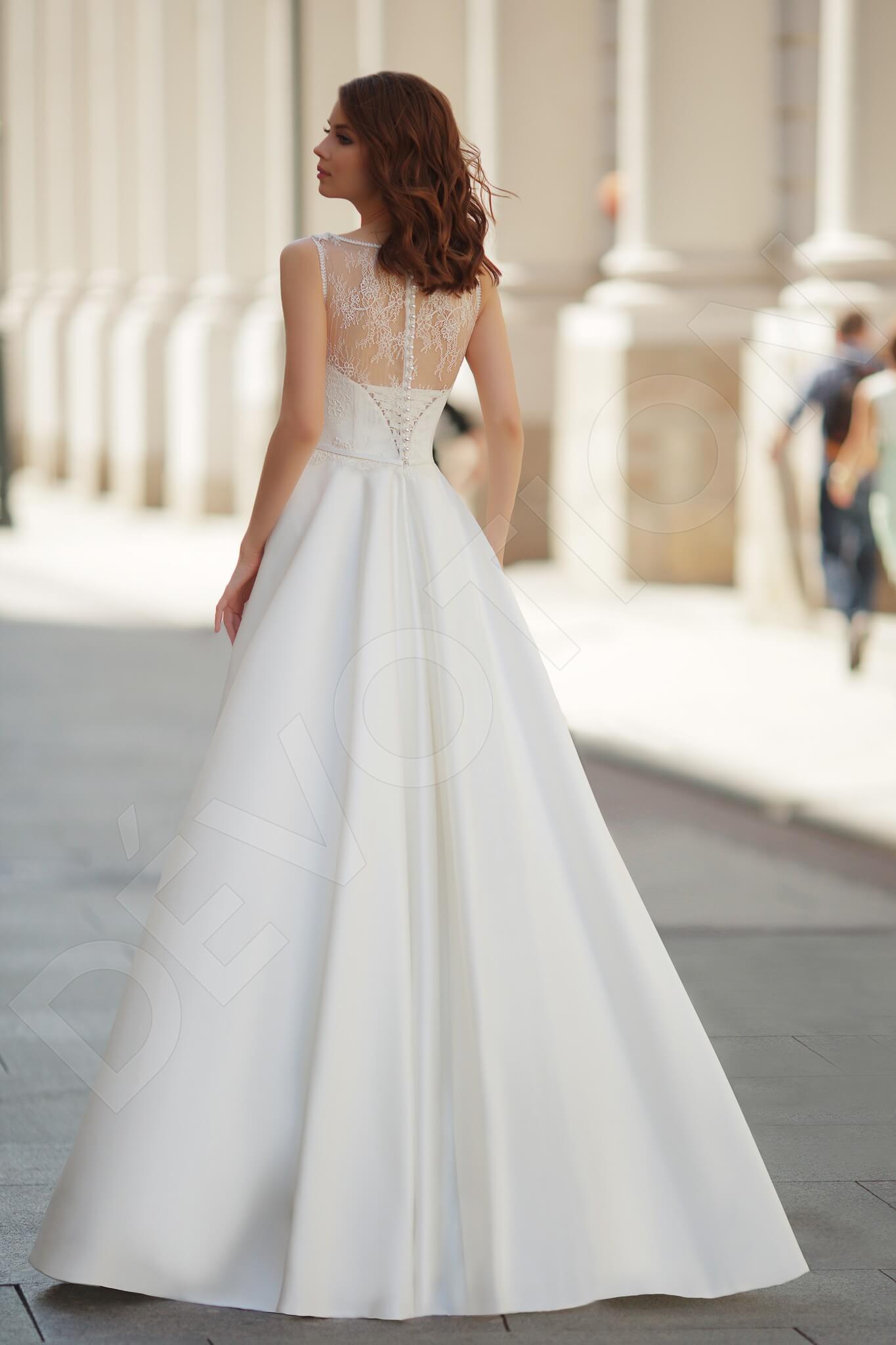 Dora A-line Scoop Ivory Wedding dress