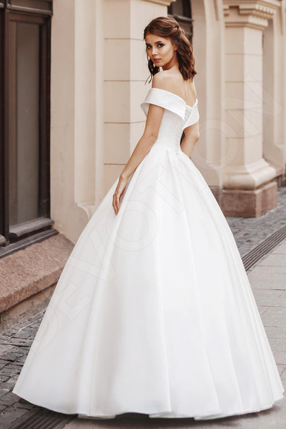 Beatris Full back Princess/Ball Gown Sleeveless Wedding Dress Back