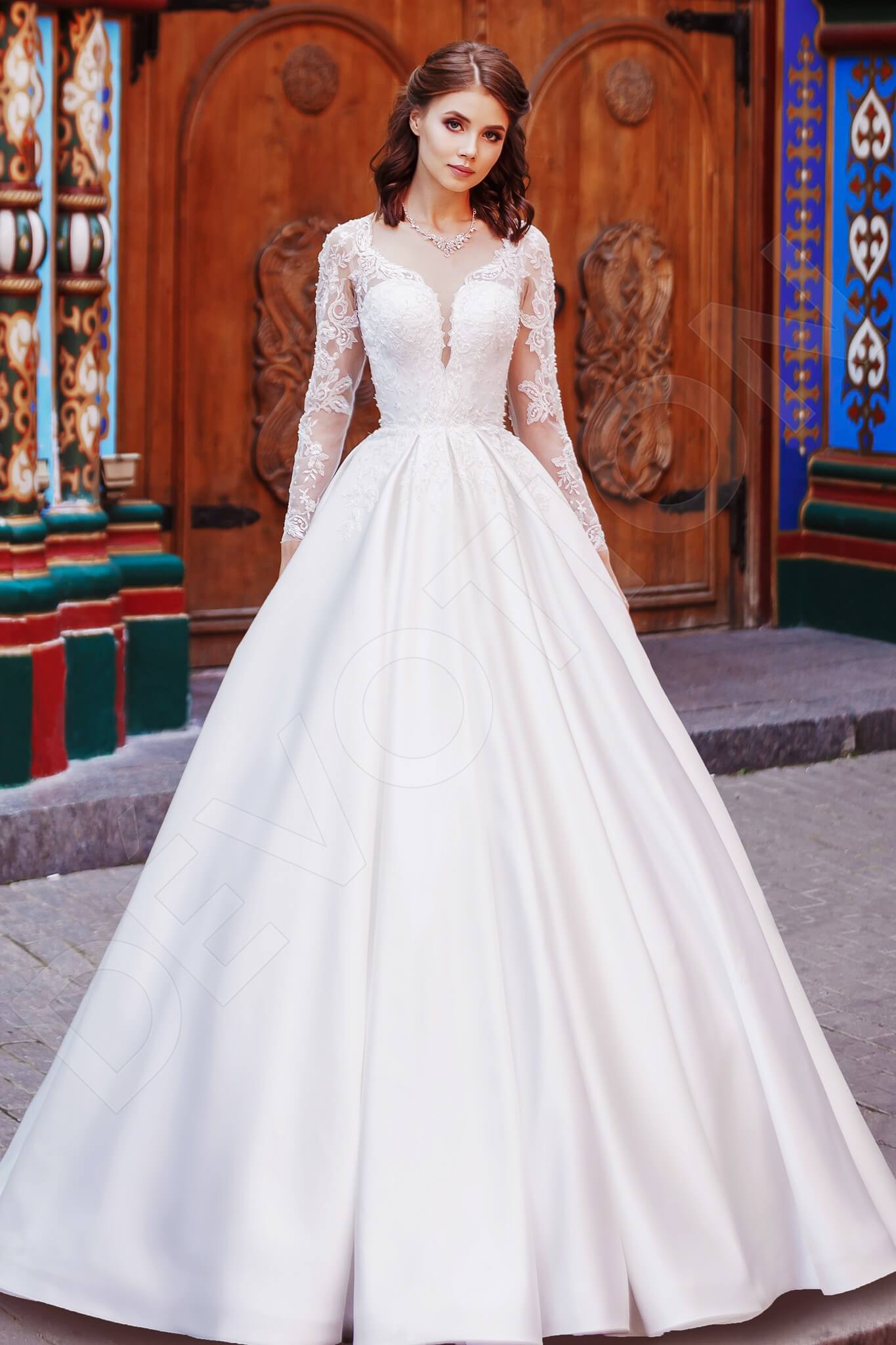 Halliana Princess/Ball Gown Long sleeve Open back Wedding Dress Front