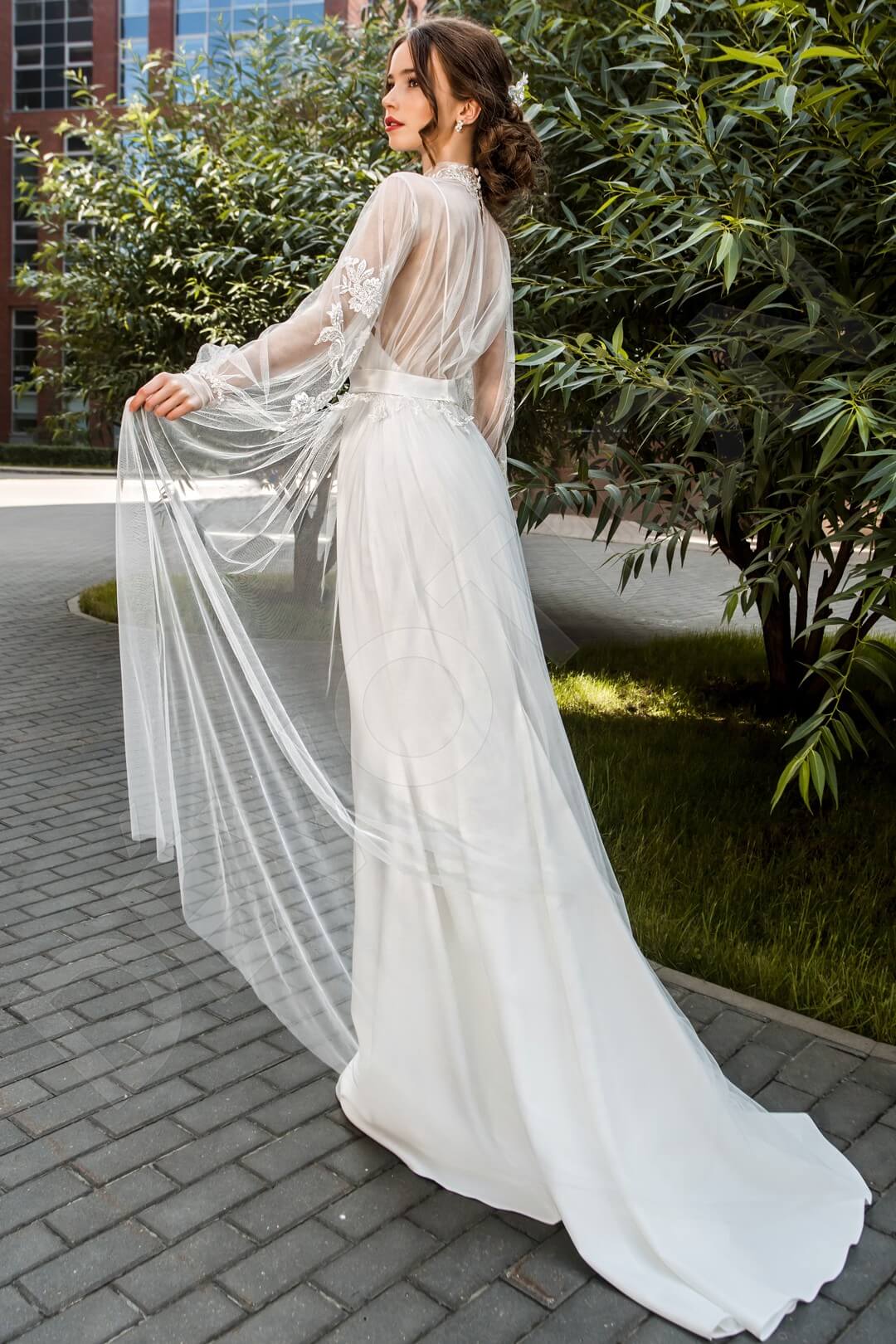 Numees Full back A-line Long sleeve Wedding Dress Back