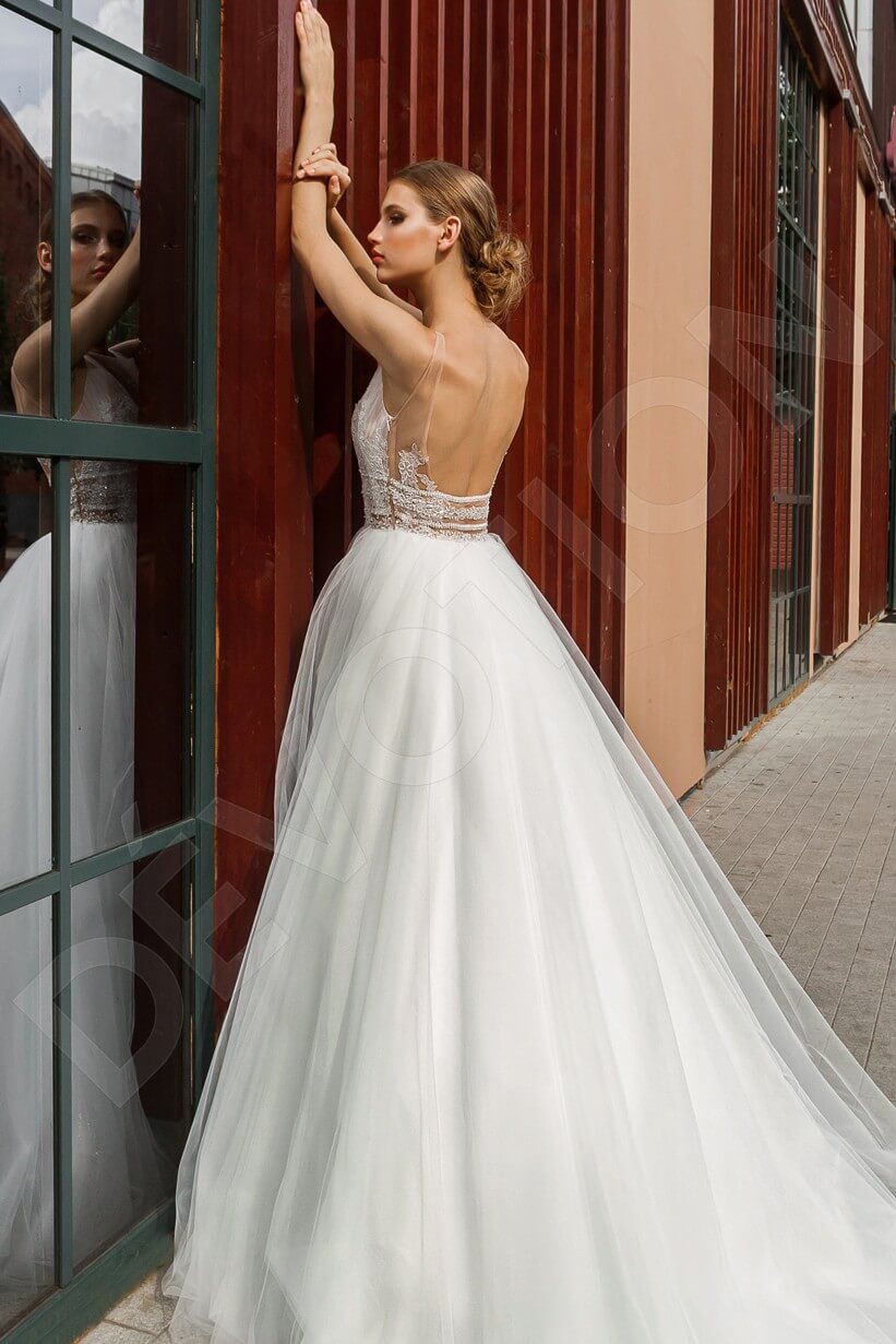 Mitena Open back A-line Sleeveless Wedding Dress 2