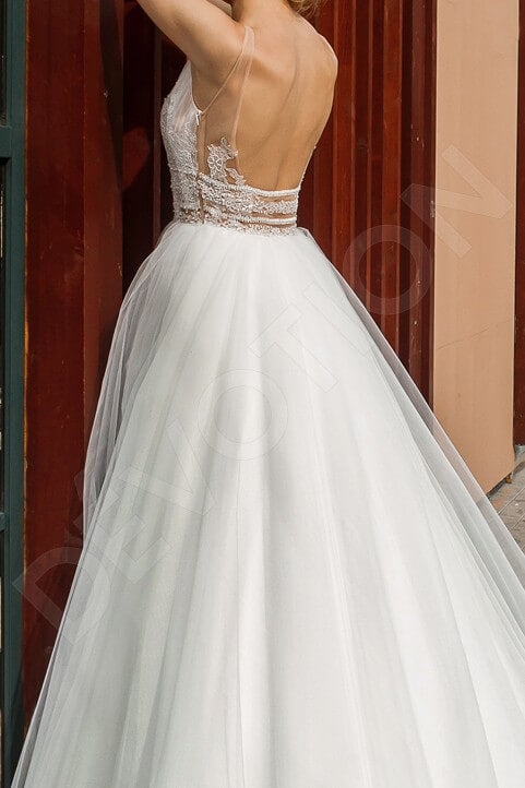 Mitena Open back A-line Sleeveless Wedding Dress 3