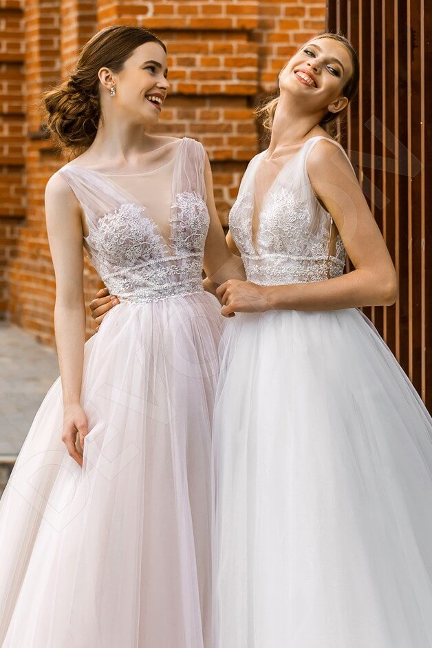 Mitena Open back A-line Sleeveless Wedding Dress 4