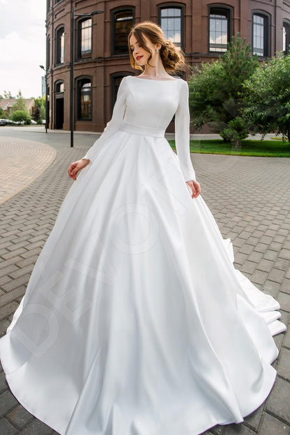 Misae Open back Princess/Ball Gown Long sleeve Wedding Dress Front
