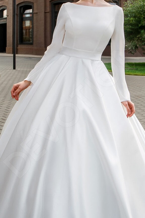 Misae Open back Princess/Ball Gown Long sleeve Wedding Dress 2