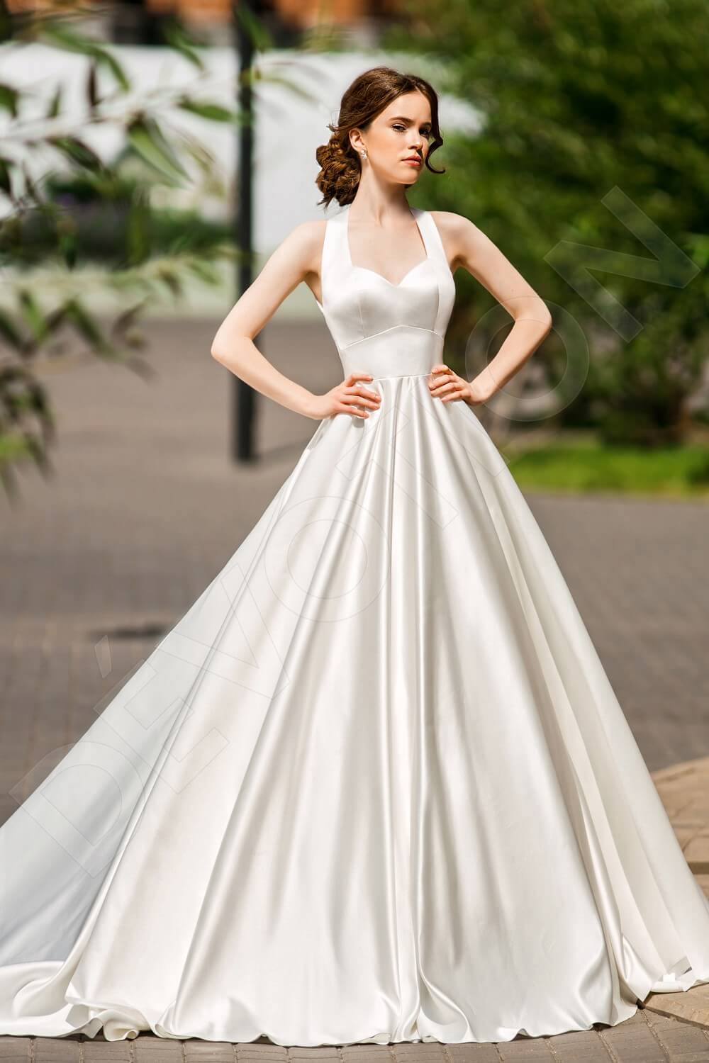 Alyndra A-line V-neck Ivory Wedding dress