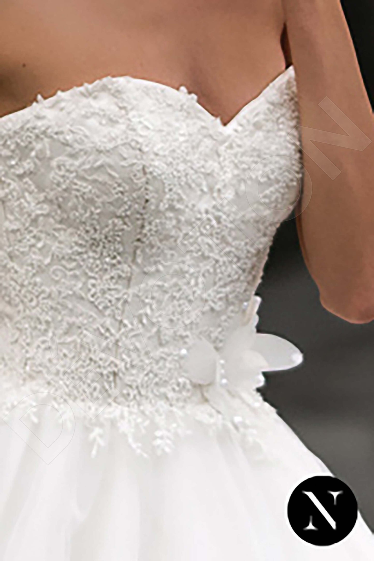 Esperanza Open back Princess/Ball Gown Strapless Wedding Dress 3