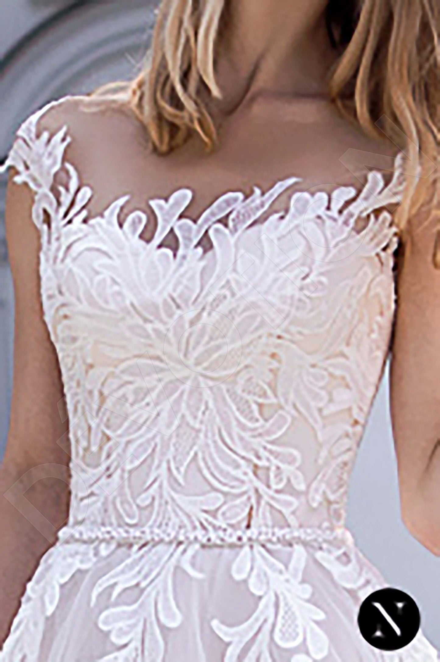 Lakeisha Full back A-line Short/ Cap sleeve Wedding Dress 5
