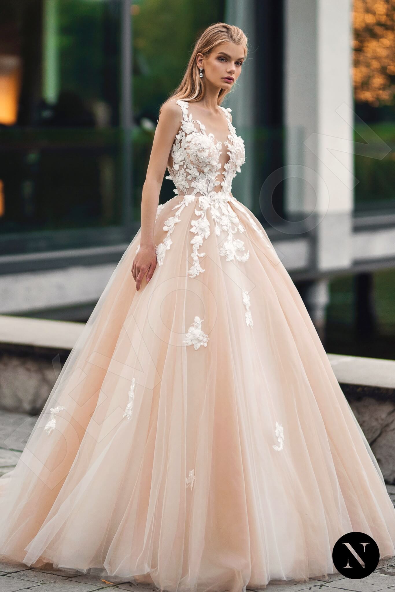 Amparo Full back A-line Sleeveless Wedding Dress Front