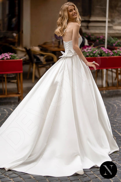 Solenne Open back A-line Strapless Wedding Dress Back