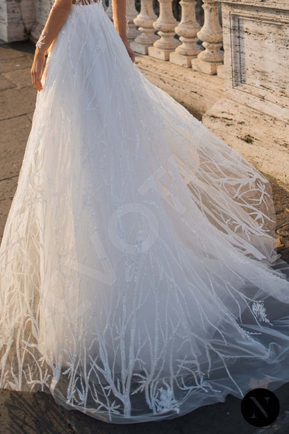 Degna Full back A-line Long sleeve Wedding Dress 6