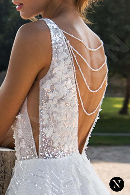 Nerea Full back A-line Sleeveless Wedding Dress 6
