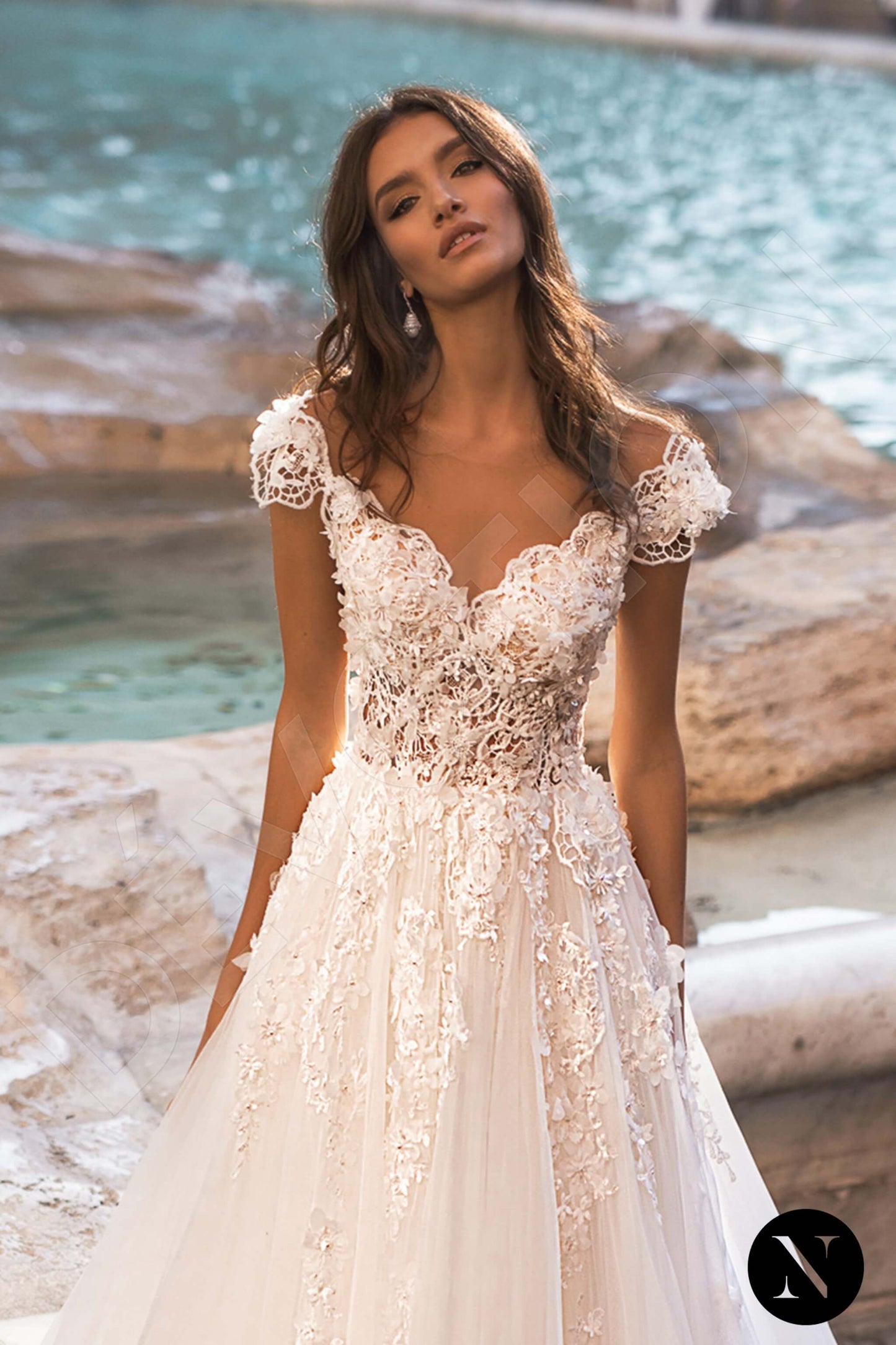 Ondina Illusion back A-line Short/ Cap sleeve Wedding Dress 2