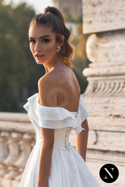 Passionate Open back A-line Sleeveless Wedding Dress 6