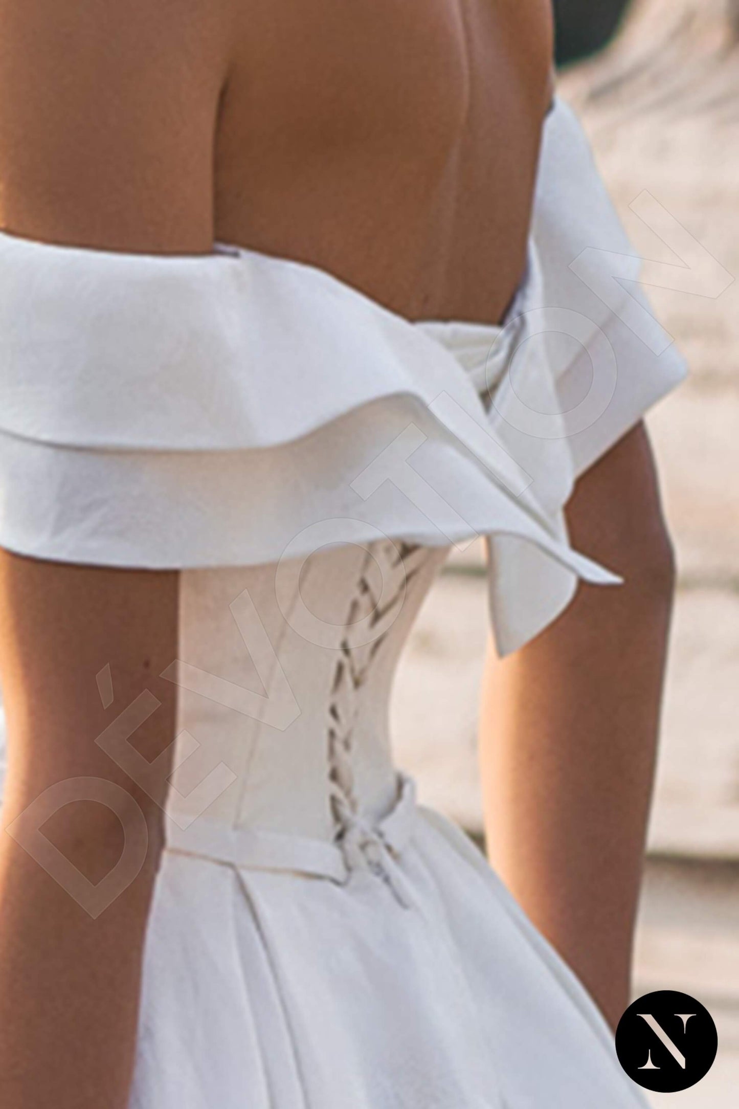 Passionate Open back A-line Sleeveless Wedding Dress 7