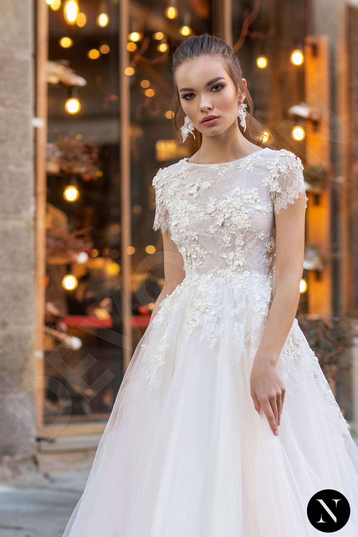 Kostans Full back A-line Short/ Cap sleeve Wedding Dress 2