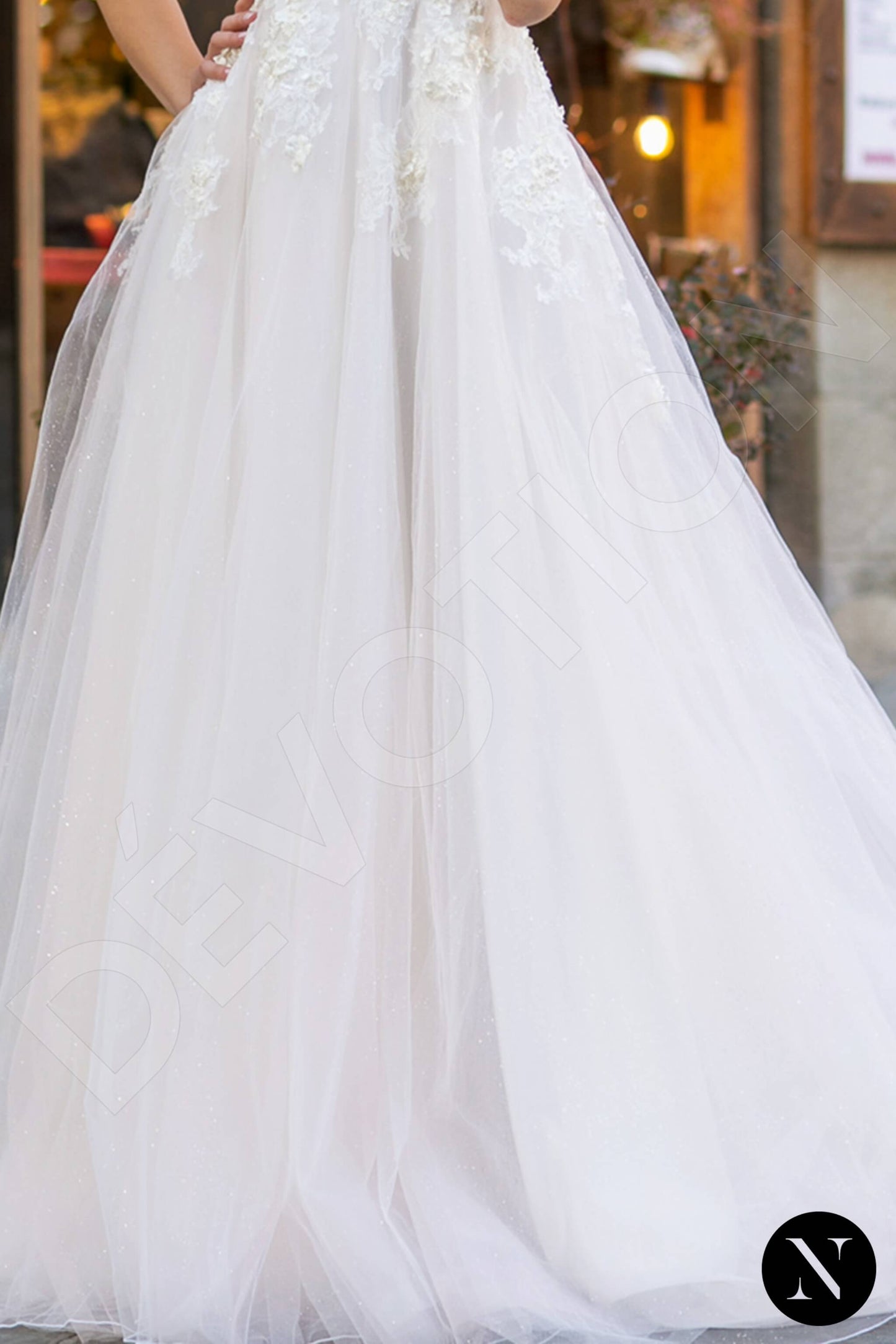 Kostans Full back A-line Short/ Cap sleeve Wedding Dress 4