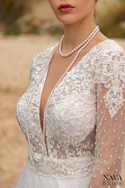 Jordan Full back A-line 3/4 sleeve Wedding Dress 3