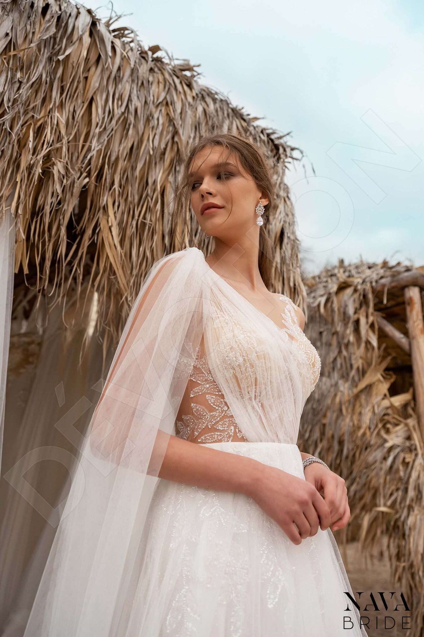 Kaylee Full back A-line Sleeveless Wedding Dress 3