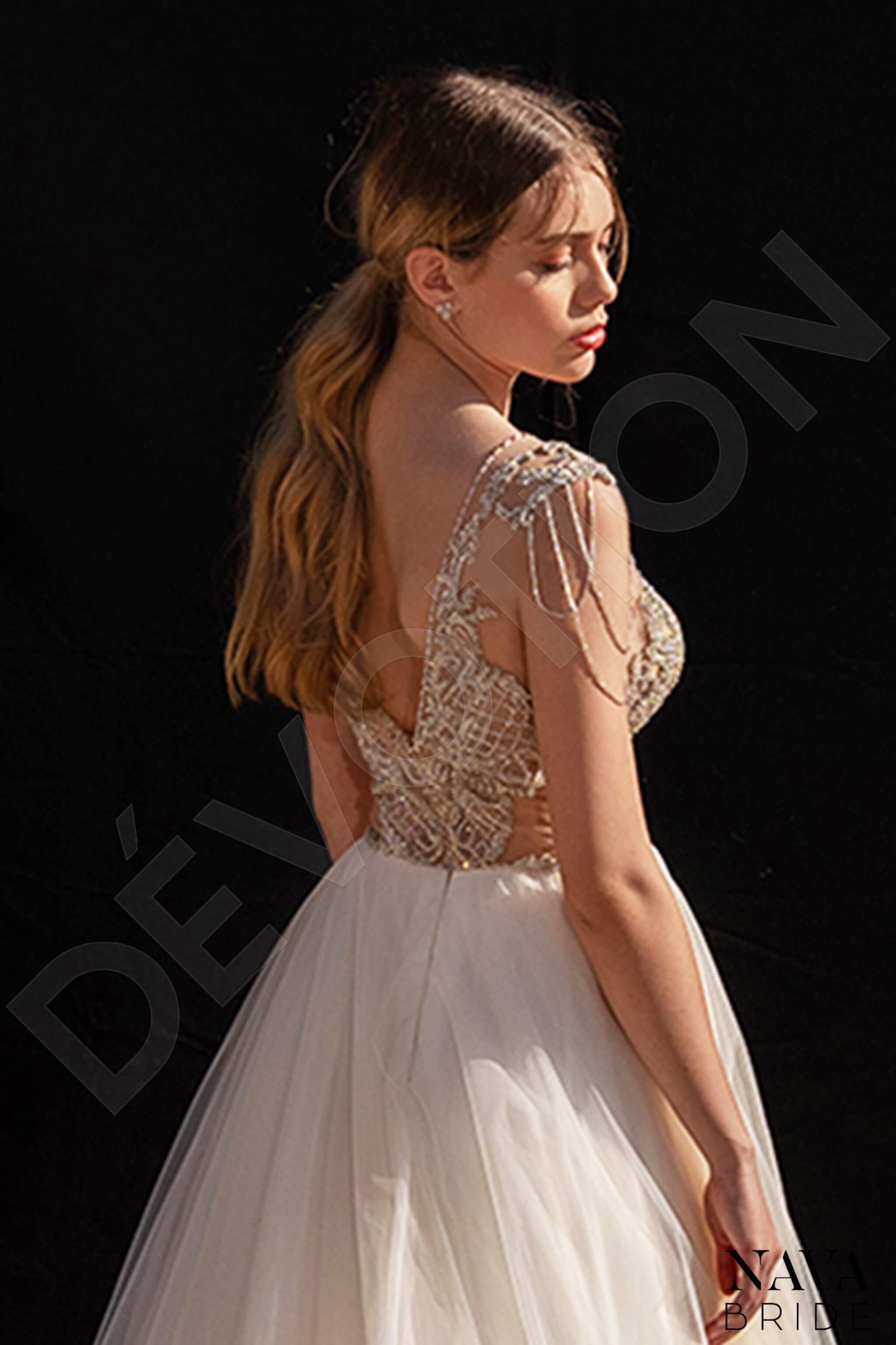 Loretta Open back A-line Short/ Cap sleeve Wedding Dress 3