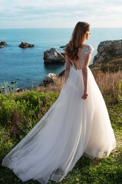 Lunia Open back A-line Short/ Cap sleeve Wedding Dress Back