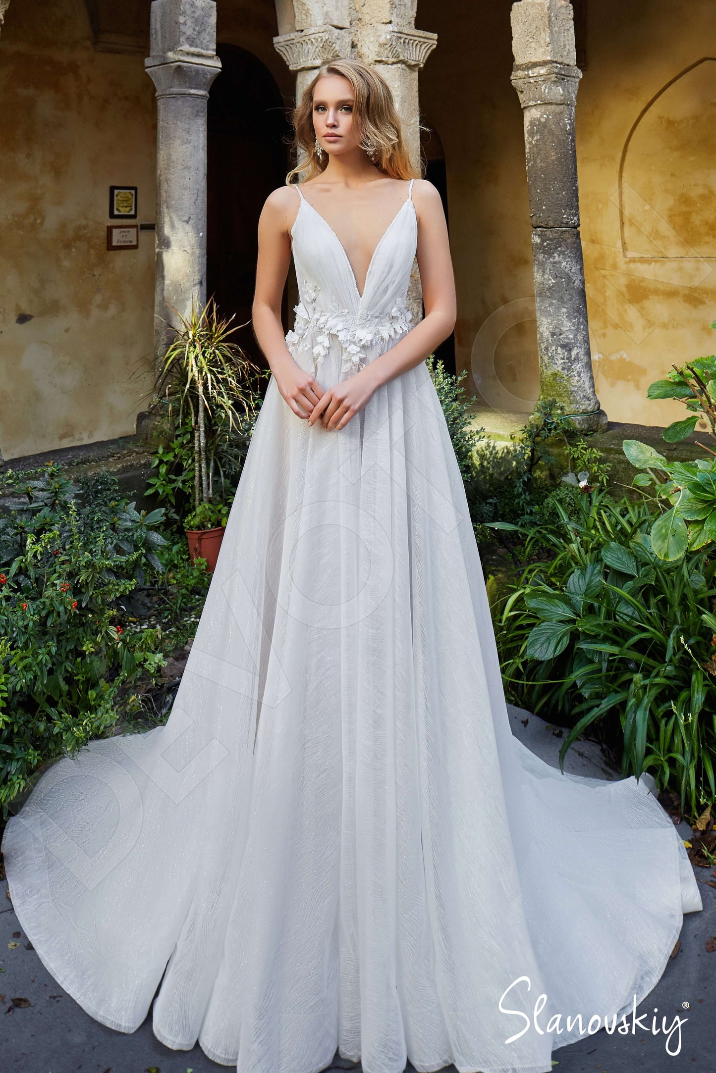 Asgerda Open back A-line Straps Wedding Dress Front