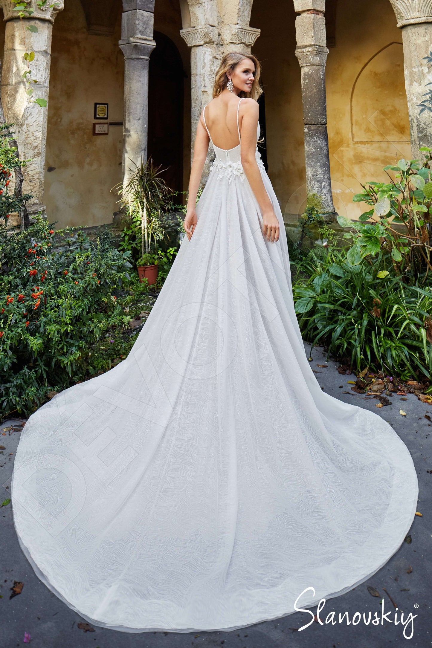 Asgerda Open back A-line Straps Wedding Dress Back