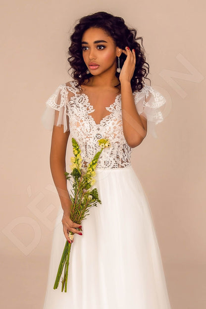 Kyndall Open back A-line Short/ Cap sleeve Wedding Dress 2