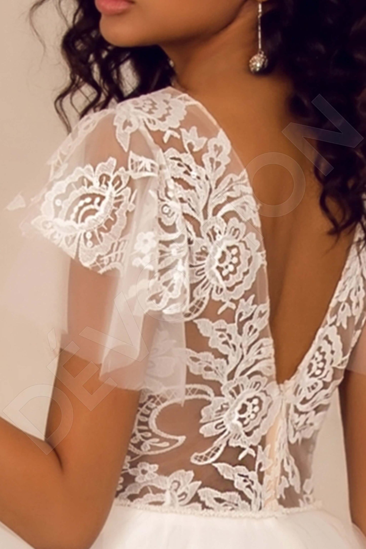 Kyndall Open back A-line Short/ Cap sleeve Wedding Dress 6