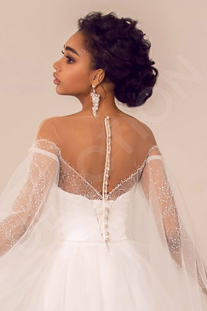 Luz Full back A-line Short/ Cap sleeve Wedding Dress 6