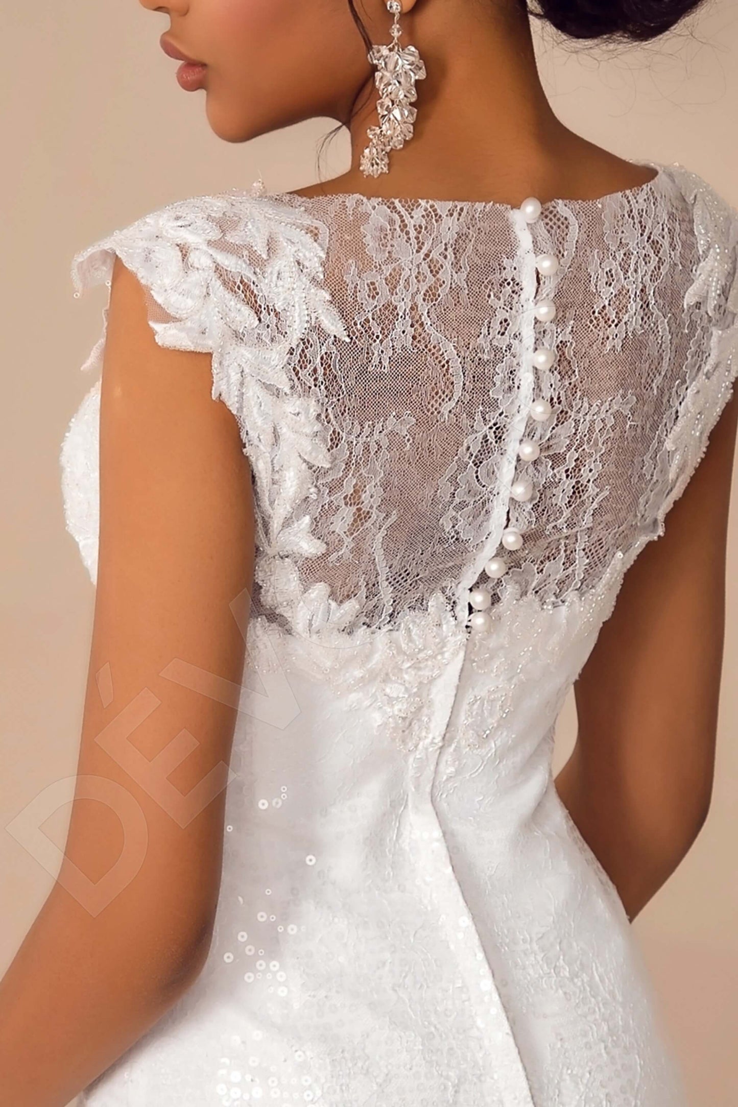 Rylinn Full back Sheath/Column Short/ Cap sleeve Wedding Dress 6