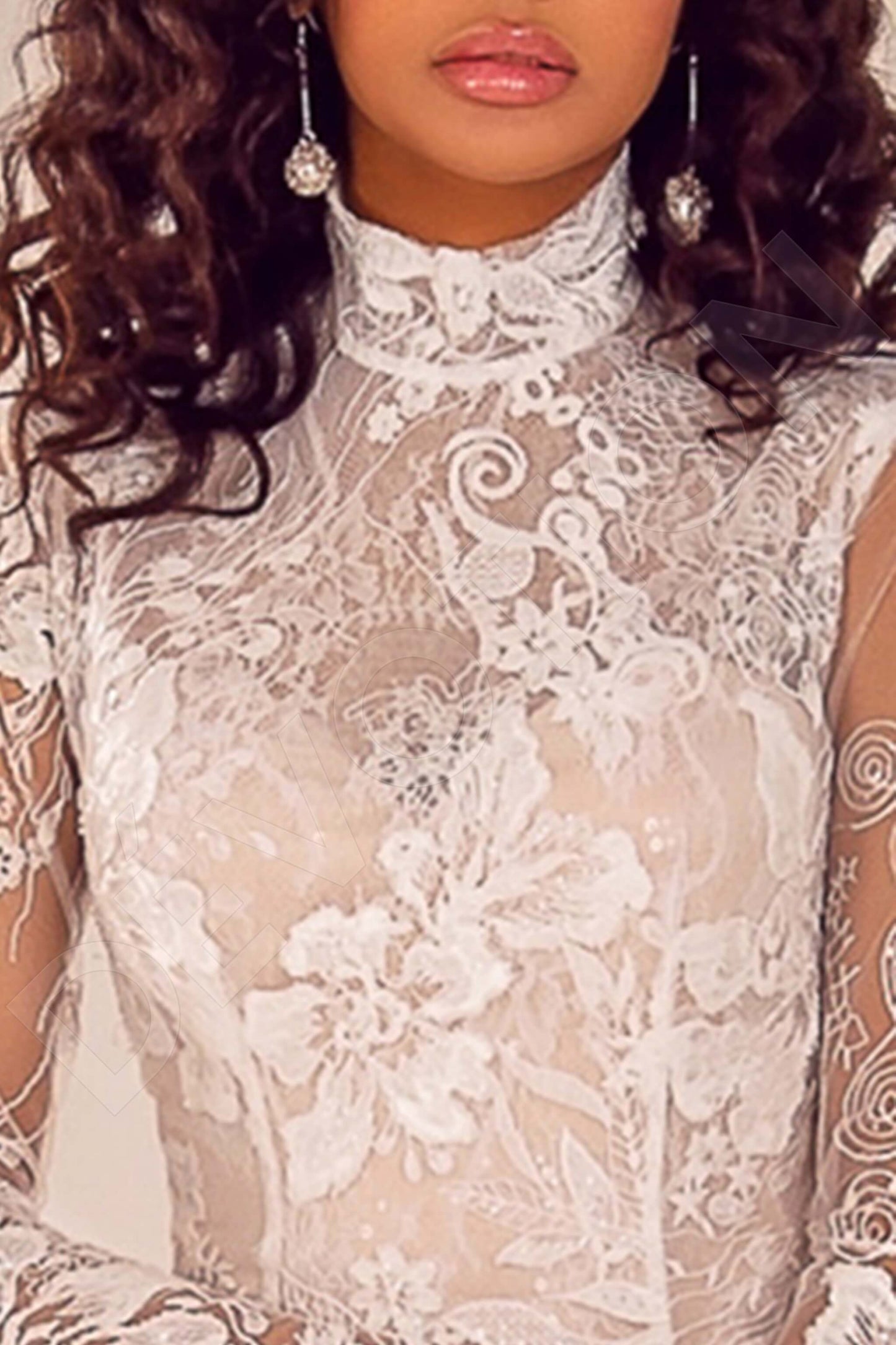 Santonia Full back A-line Long sleeve Wedding Dress 6